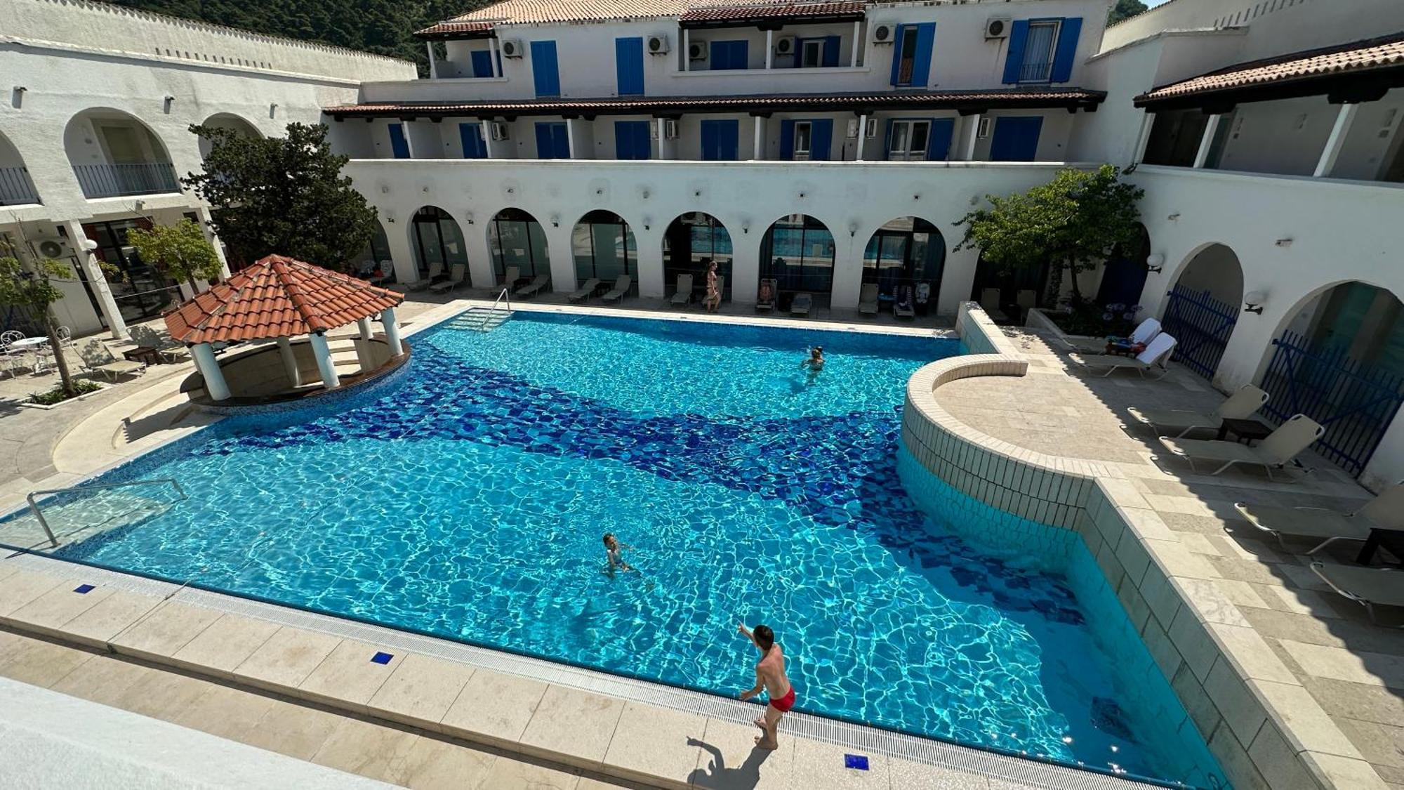 Hotel Aleksandar ブドヴァ エクステリア 写真
