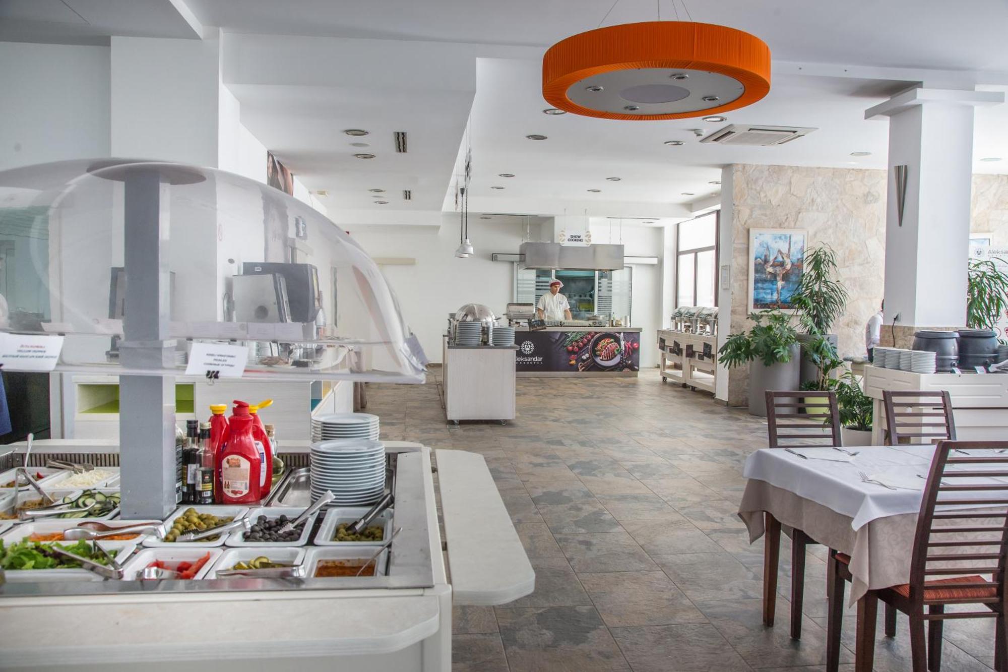 Hotel Aleksandar ブドヴァ エクステリア 写真